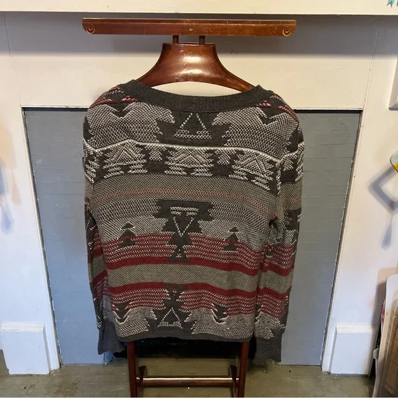 Aztec pattern sweater - Picture 4 of 5
